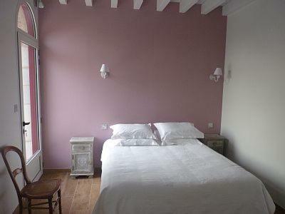 Jolie Maison De Campagne En Pierre De Tuffeau Longué 외부 사진